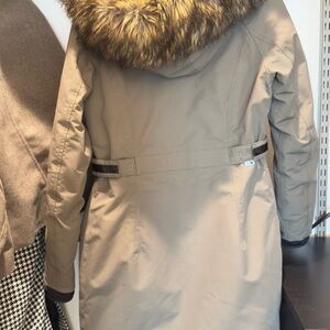 Northface woman Parka Size S